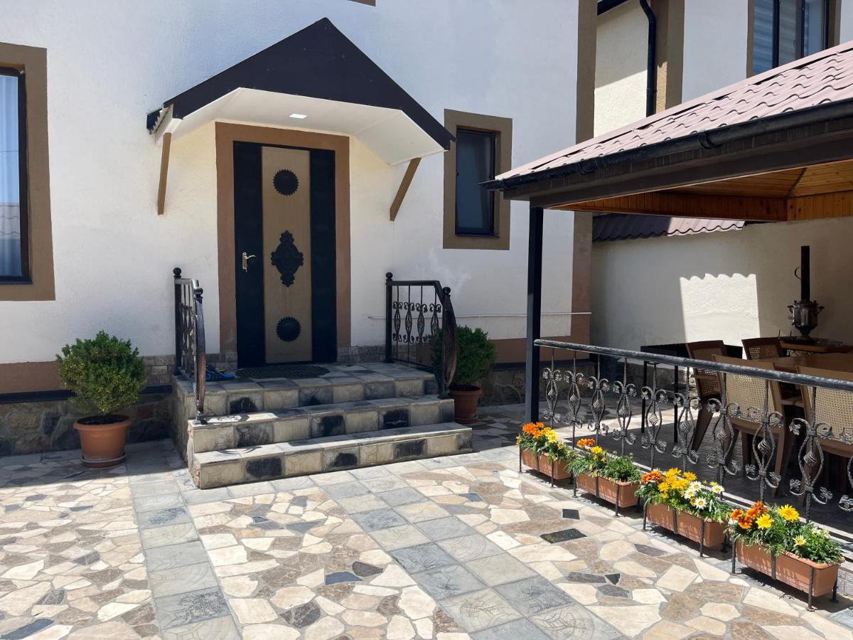 Beautiful Guest House Ґусар Екстер'єр фото