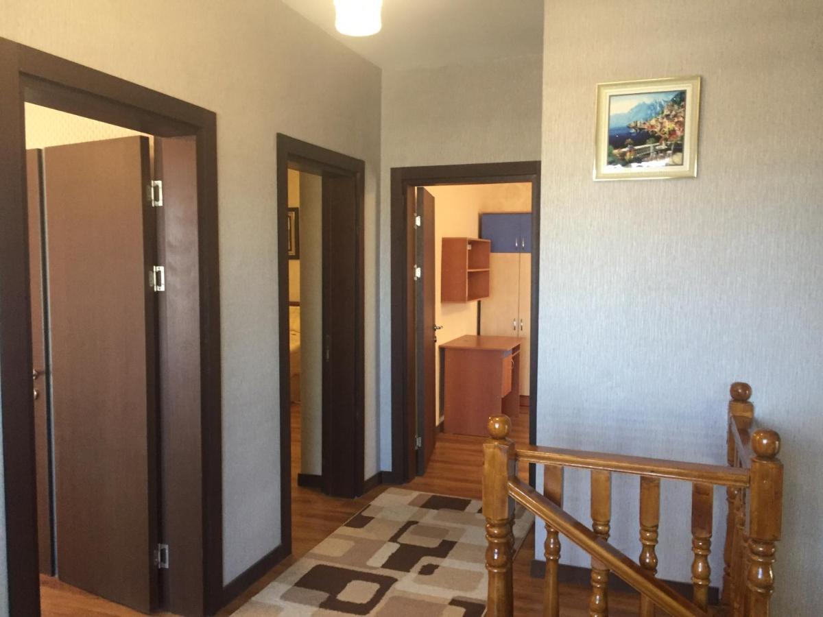 Beautiful Guest House Ґусар Екстер'єр фото